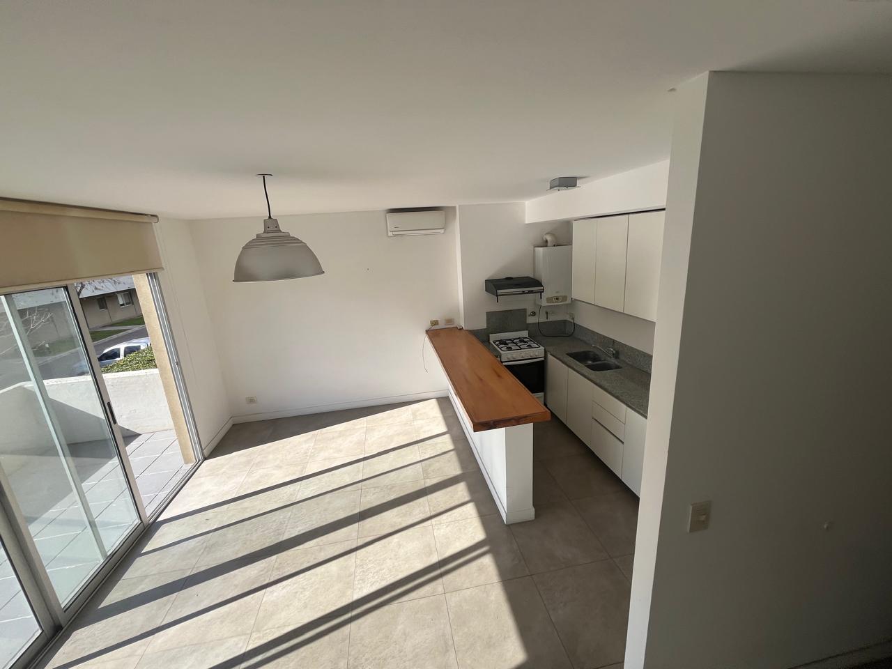 ALQUILER DUPLEX 2 AMB - BOSQUE ALTO — foto 1