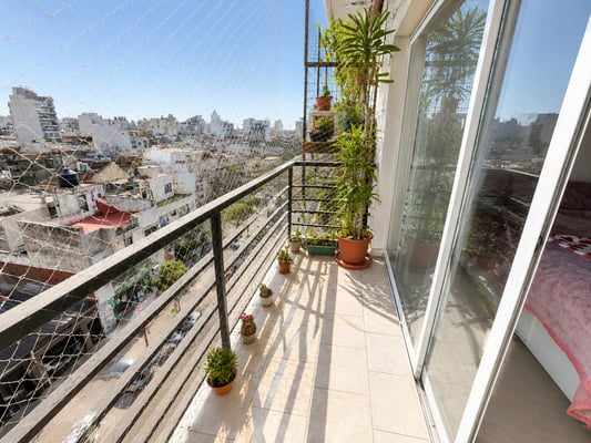 VENTA | MONOAMBIENTE DIVISIBLE AL FRENTE CON BALCÓN | MONTE CASTRO | APTO CRÉDITO — foto 3