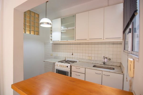 DEPARTAMENTO DOS AMBIENTES EN VICENTE LOPEZ. — foto 2