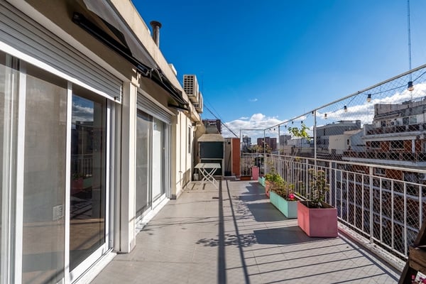 VENTA EXCLUSIVO TRIPLEX - BALCON TERRAZA - COCHERA OPCIONAL - BELGRANO R — foto 2