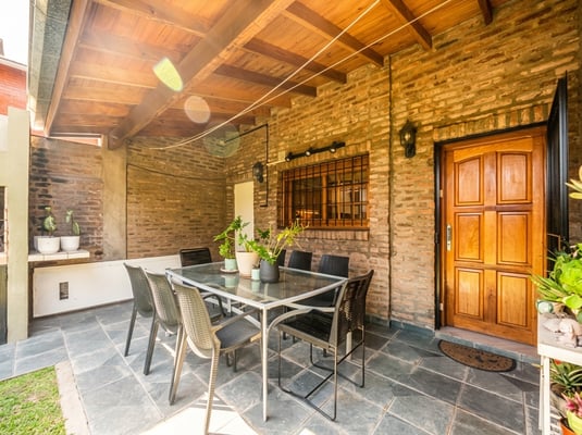 VENTA CASA 6AMB C/JARDIN - GRAL PACHECO — foto 3