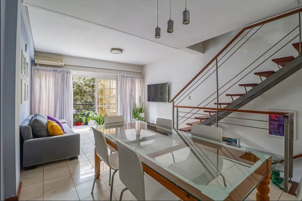 PH TIPO CASA 6 AMB C/DOBLE COCHERA BARRACAS — foto 4