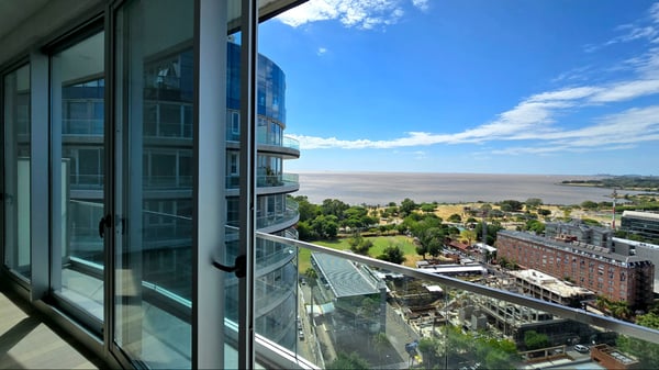 VENTA  TRIPLEX  4 AMB A ESTRENAR INFINITY — foto 2