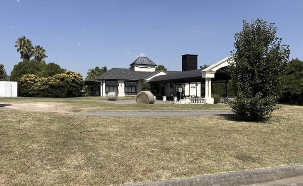 Terreno Barrio Pebble Beach Pilas Golf — foto 3