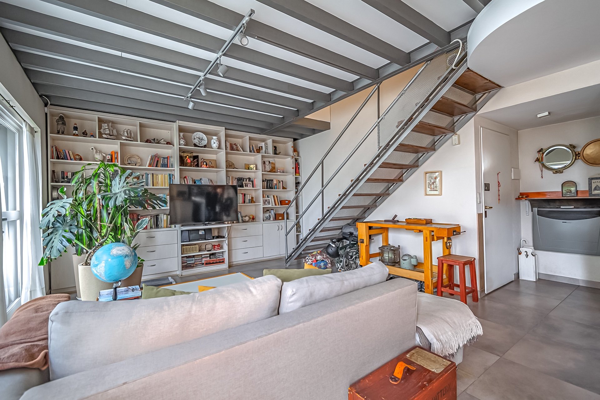 VENTA DEPARTAMENTO DUPLEX 3 , 4 AMB EN SAAVEDRA CON COCHERA Y BAULERA — foto 1