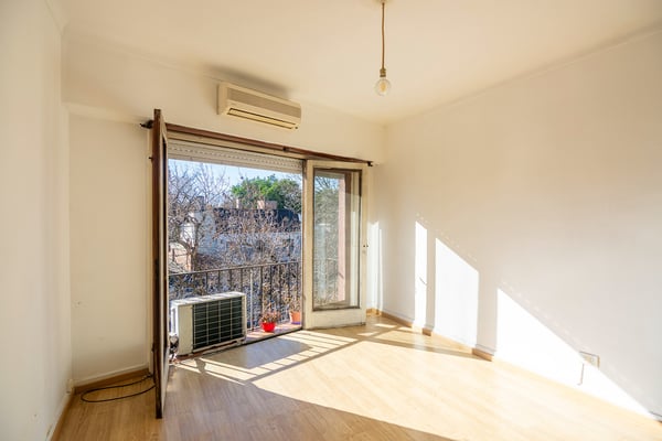 VENTA MONOAMBIENTE AL FRENTE LUMINOSO BECCAR — foto 4