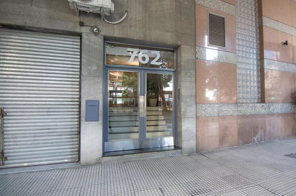 Departamento dos ambientes en Retiro — foto 3