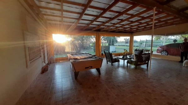 Chacra 12 ha Mercedes 2 viviendas, pileta y galpón — foto 3