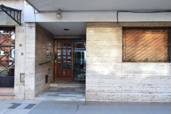 VENTA DEPARTAMENTO 2 AMBIENTES- BALCON VISTA ABIERTA- APTO CREDITO- SAN CRISTOBAL — foto 3