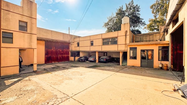 VENTA GALPONES INDUSTRIALES LANUS ZONA SUR 3000 M2 (ex FABRICA METALURGICA) — foto 3