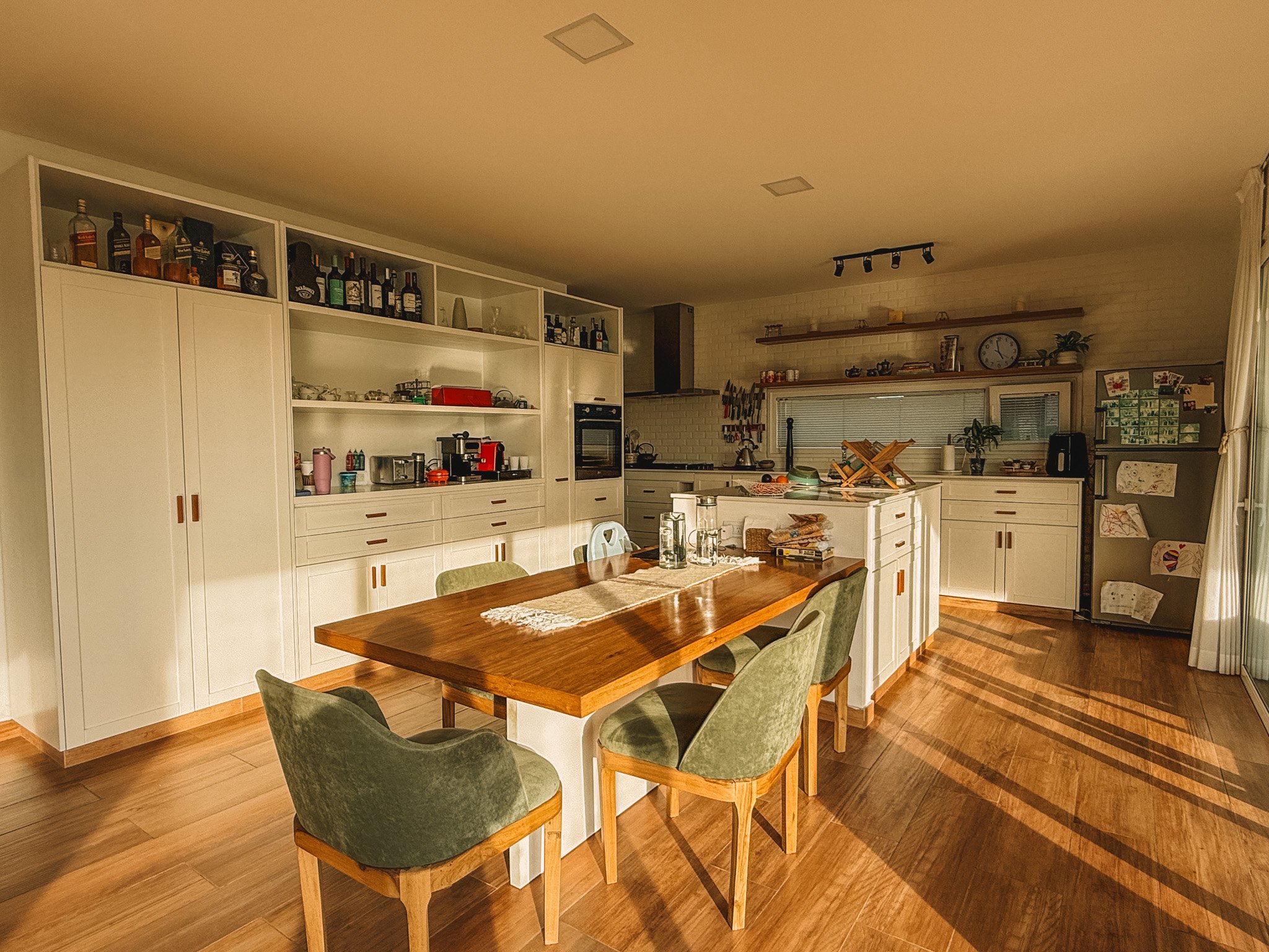 Venta casa en Barrio San Fermín, única casa en venta a la laguna con orientación noroeste — foto 1