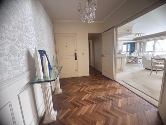 Venta dpto. semipiso 5 amb con cochera Belgrano — foto 5