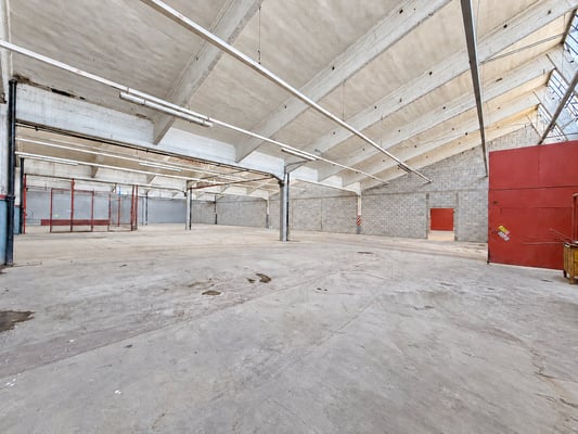 GALPÓN EN ALQUILER EN FLORIDA OESTE PREDIO CERRADO | 1.039 M² APROX. | SEGURIDAD Y EXCELENTES ACCESOS — foto 3