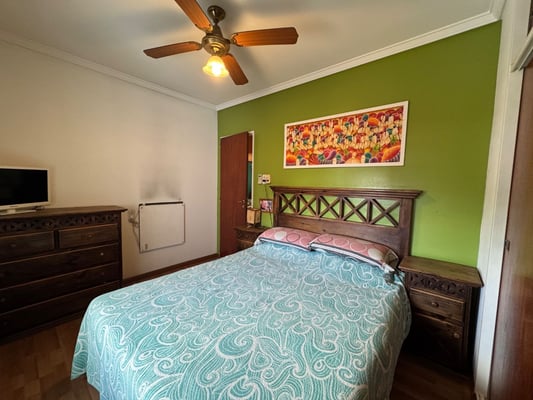 LUZURIAGA, CASA MULTIFAMILIAR EN VENTA 8 AMBIENTES — foto 4