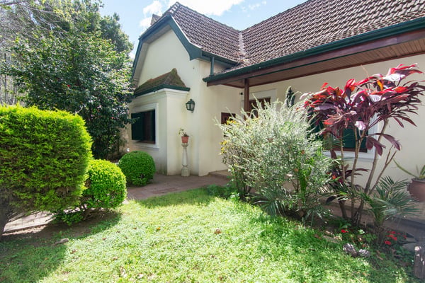 Venta Casa 4 ambientes c/cochera/quincho/parrilla/jardín - Florida, Vicente López — foto 2