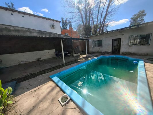 VENTA CASA MULTIFAMILIAR 11 AMB PILAR — foto 3
