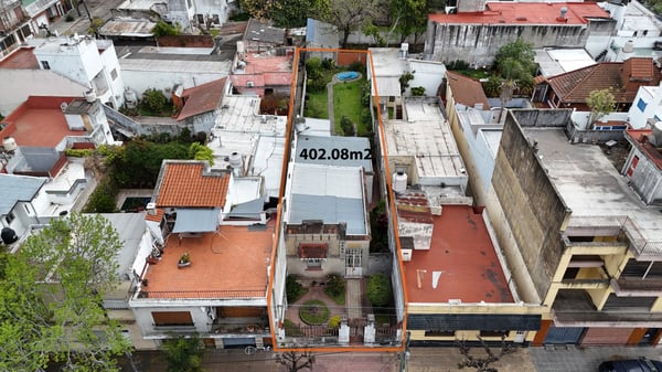 Oportunidad Ciudadela Norte Casa a Refaccionar/ Desarrollo inmobiliario — foto 2