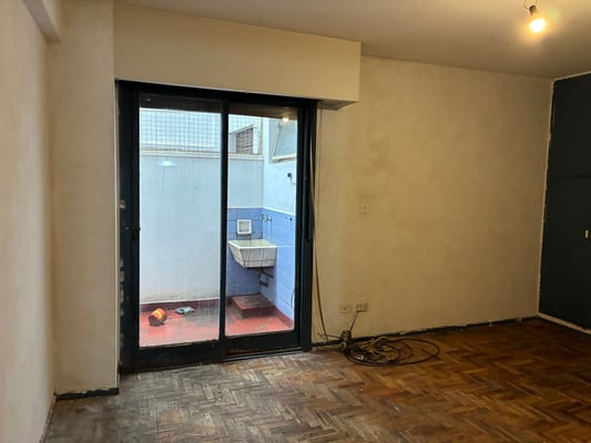 Monoambiente a refaccionar en Almagro apto crédito y profesional — foto 2