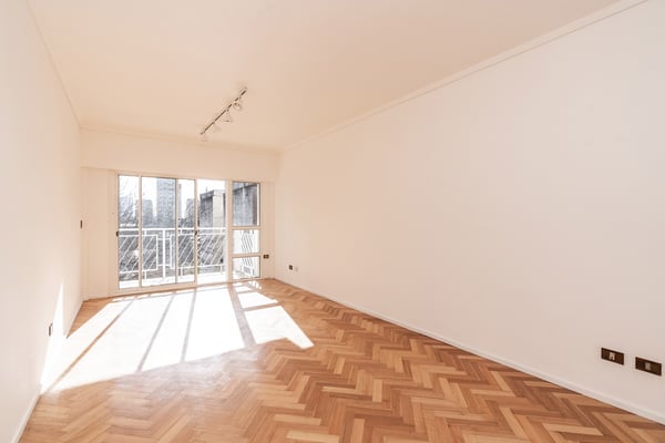 VENTA PISO 3 AMB. C/DEPENDENCIA, ESPACIO GUARDACOCHE Y BAULERA - LAS CAÑITAS / PALERMO — foto 2
