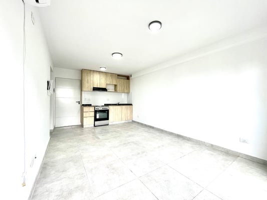 VENTA DEPARTAMENTO 2 AMBIENTES EN MORON — foto 3