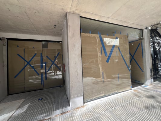 ALQUILER LOCAL COMERCIAL EN EDIF. A ESTRENAR I ALMAGRO — foto 3