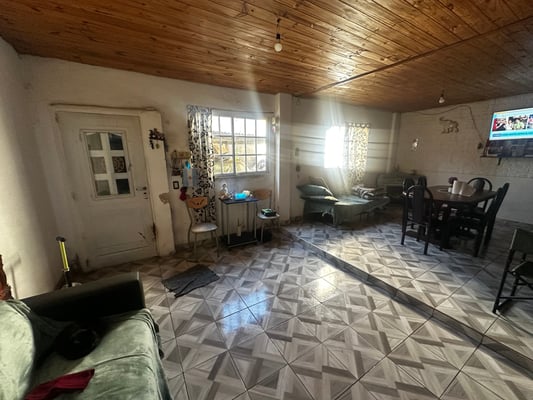 VENTA CASA 4 AMB. CON COCHERA LANÚS OESTE — foto 3