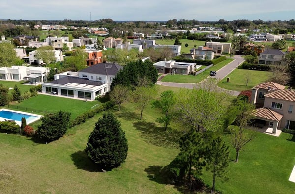 VENTA DE LOTE ESCOBAR HARAS SANTA MARIA LAS LOMAS — foto 4