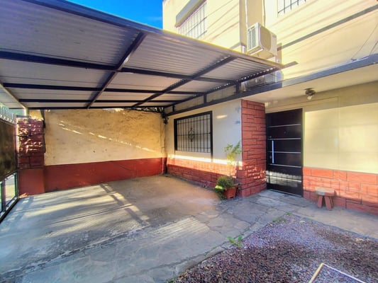 VENTA DOS CASAS/ IDEAL INVERSOR APTO CREDITO. — foto 2
