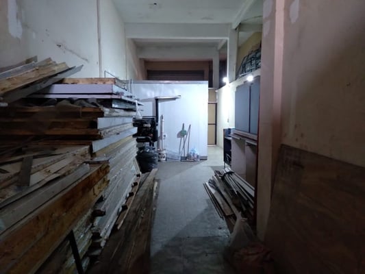 Venta Local Depósito Oficina  Maquinista Savio — foto 4