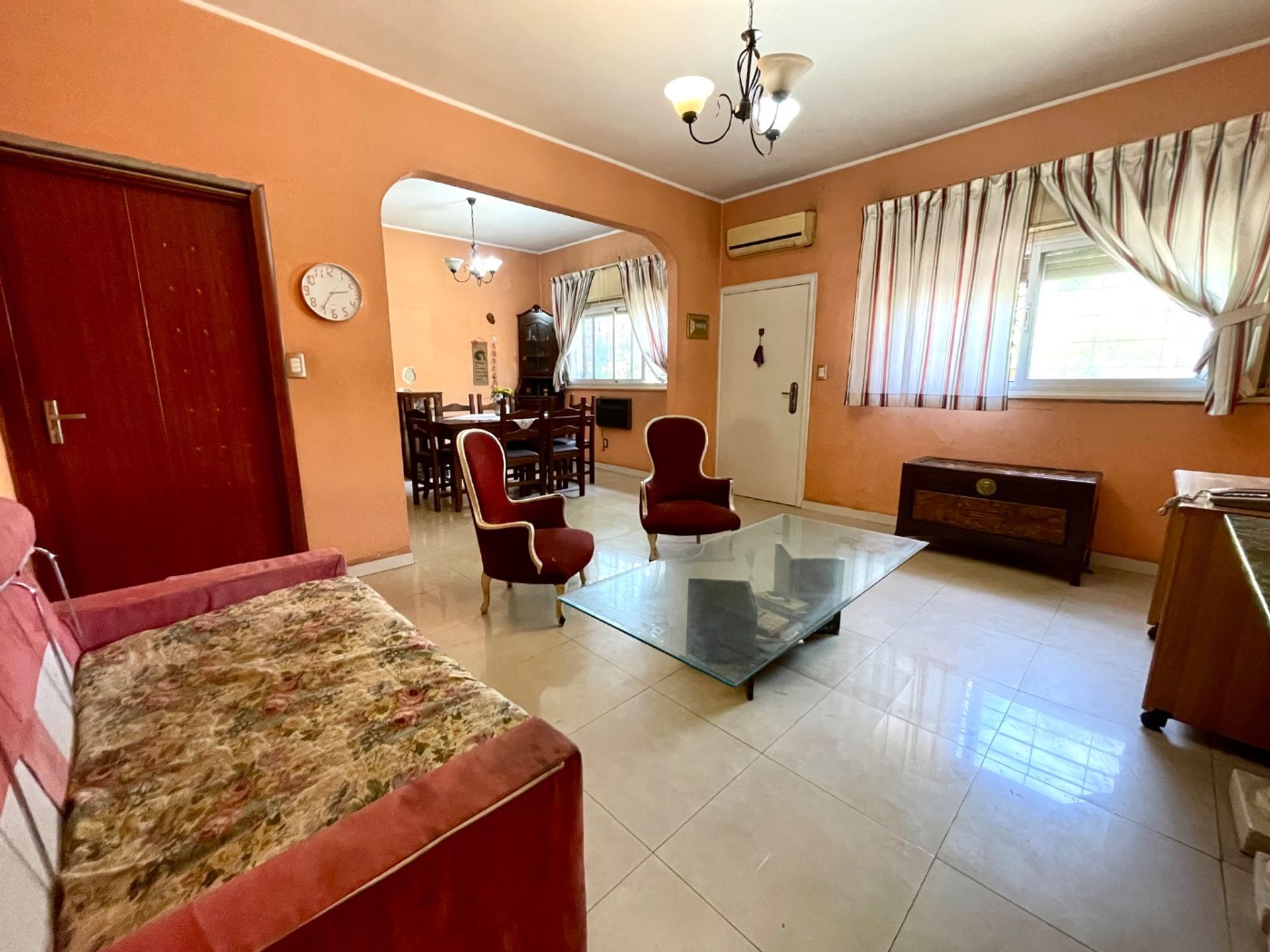 VENTA CASA 3 AMBIENTES COCHERA VERSALLES — foto 1