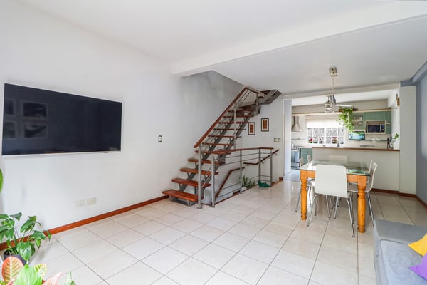 PH TIPO CASA 6 AMB C/DOBLE COCHERA BARRACAS — foto 5