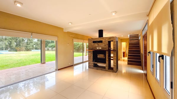 Alquiler | CASA 4 AMBIENTES con Pileta y Parrilla | Barrio SAN MARCO, Villanueva — foto 4