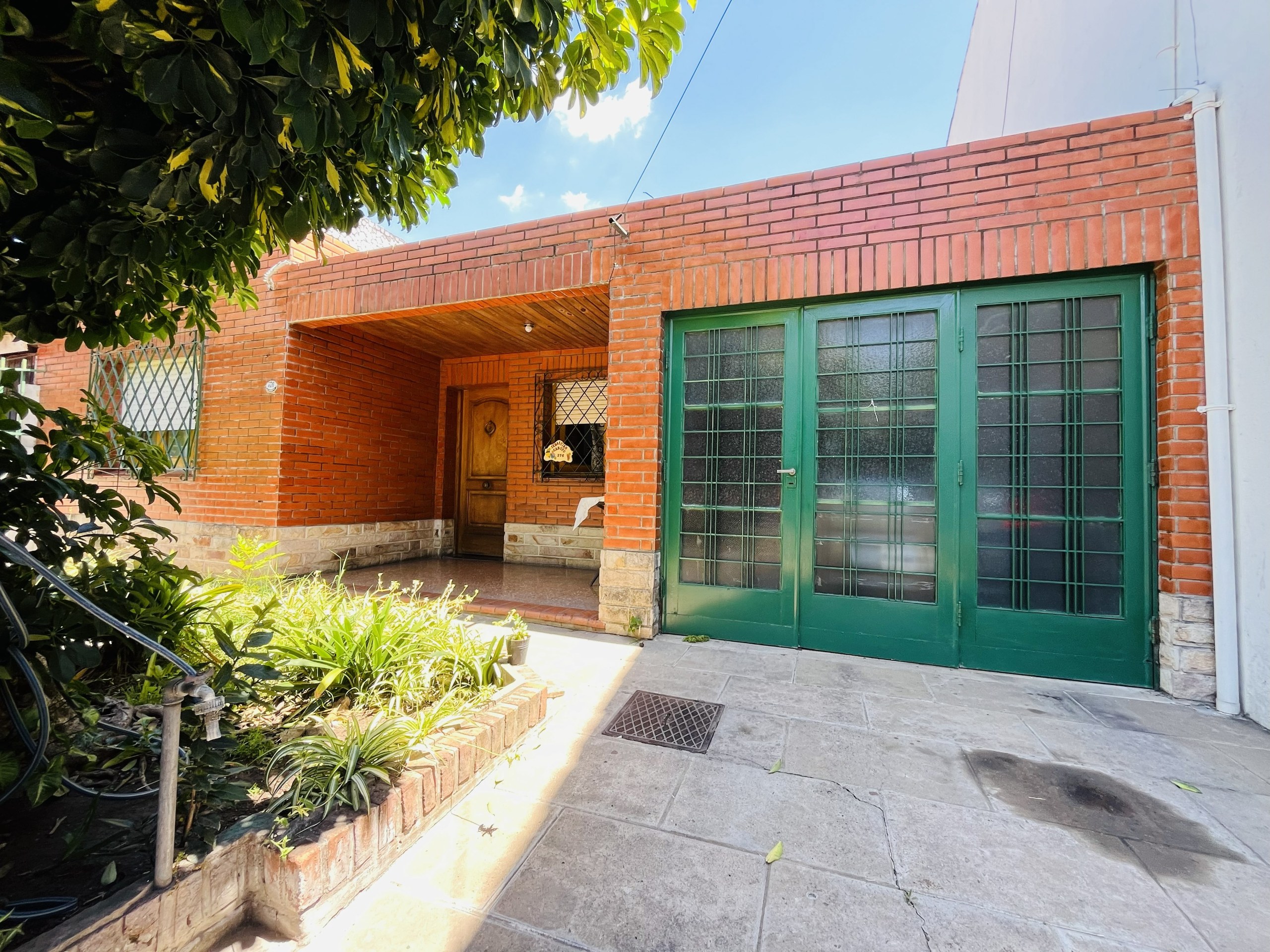 VENTA CASA LOTE PROPIO 3/4 ambientes — foto 1