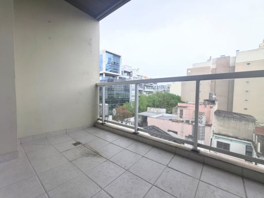 ALQUILER MONOAMBIENTE  EN BELGRANO CON BALCON — foto 2