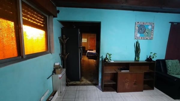 VENTA CASA 3 AMBIENTES VILLA BALLESTER A RECICLAR — foto 4
