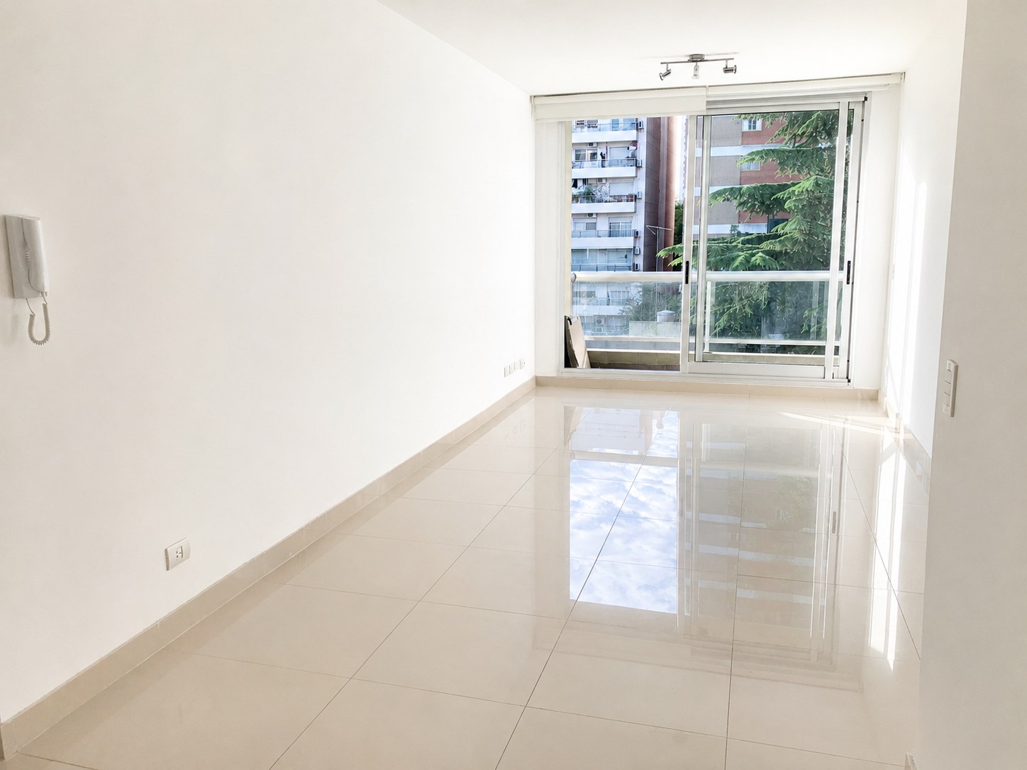 Venta Monoambiente c/ cochera y Mucha Luz!! Palermo Hollywood — foto 1