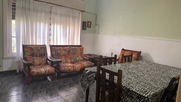 VENTA CASA 4 AMBIENTES CON PATIO — foto 5