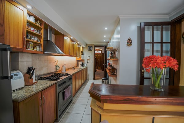 Casa tipo Inglesa 5 amb. Vte. Lopez — foto 4