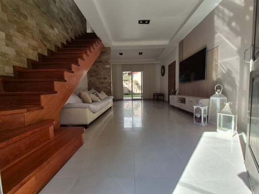 Venta Casa Villa Sarmiento 7 ambientes Patio/Terraza/Cochera  (zona Colegio Ward) — foto 2