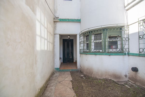 VENTA - CASA  A RECICLAR 6 AMBIENTES  -  FLORIDA, VICENTE LÓPEZ — foto 2
