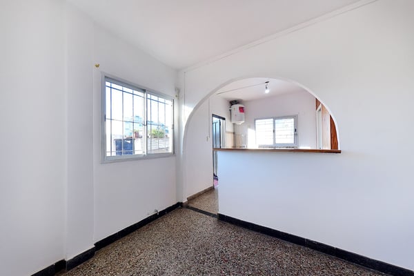 VENTA PH MULTIFAMILIAR CON TERRAZA EN MUNRO — foto 4