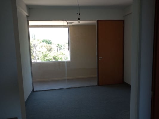 OFICINA EN VENTA - KM 41 Pilar — foto 2