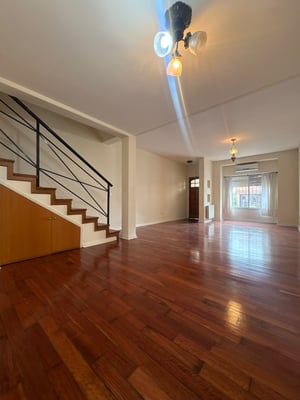 Venta  Dúplex  5 ambientes Playroom Jardin garage, Martinez. — foto 3