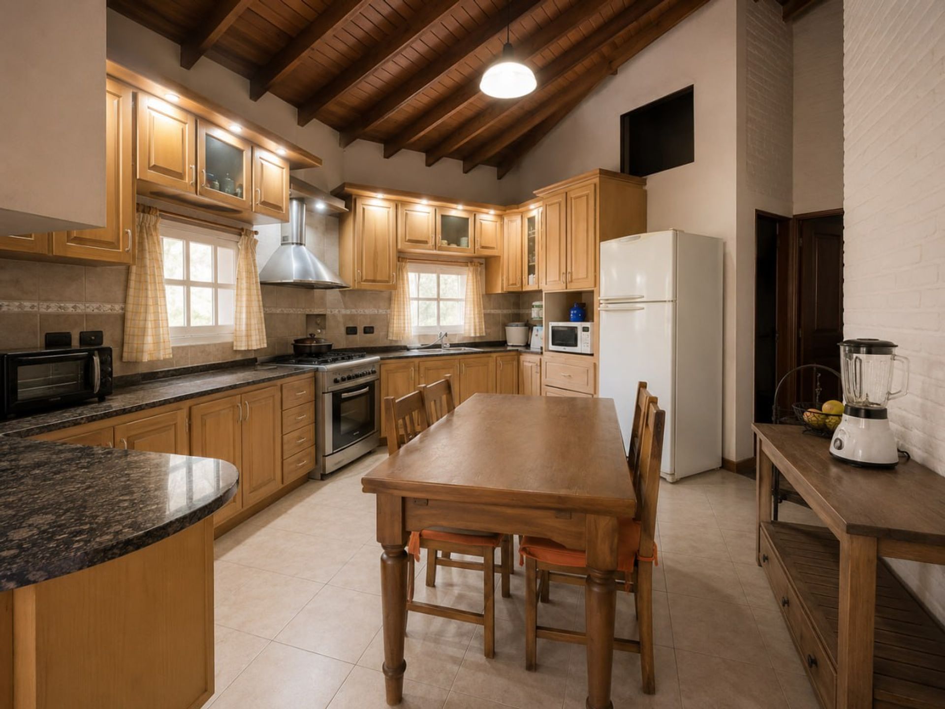 VENTA CASA QUINTA ACCESO SUR MERCEDES APTO CRÉDITO — foto 1