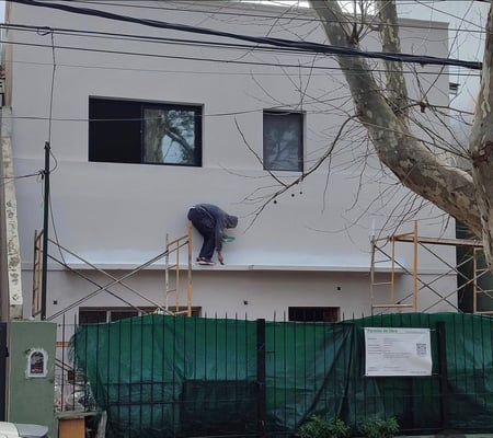 Venta casa a estrenar , 6 ambientes , jardín y parrilla — foto 4