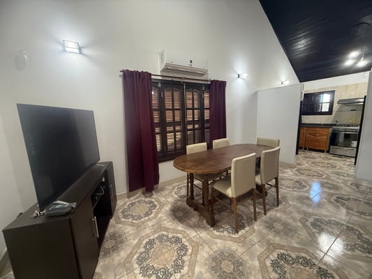 VENTA Casa Multifamiliar  6 ambientes en  Zárate — foto 3