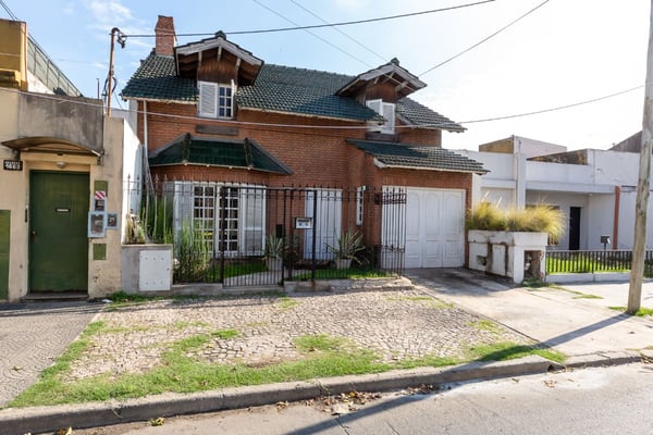 VENTA CASA 4 AMBIENTES RAMOS MEJIA — foto 2