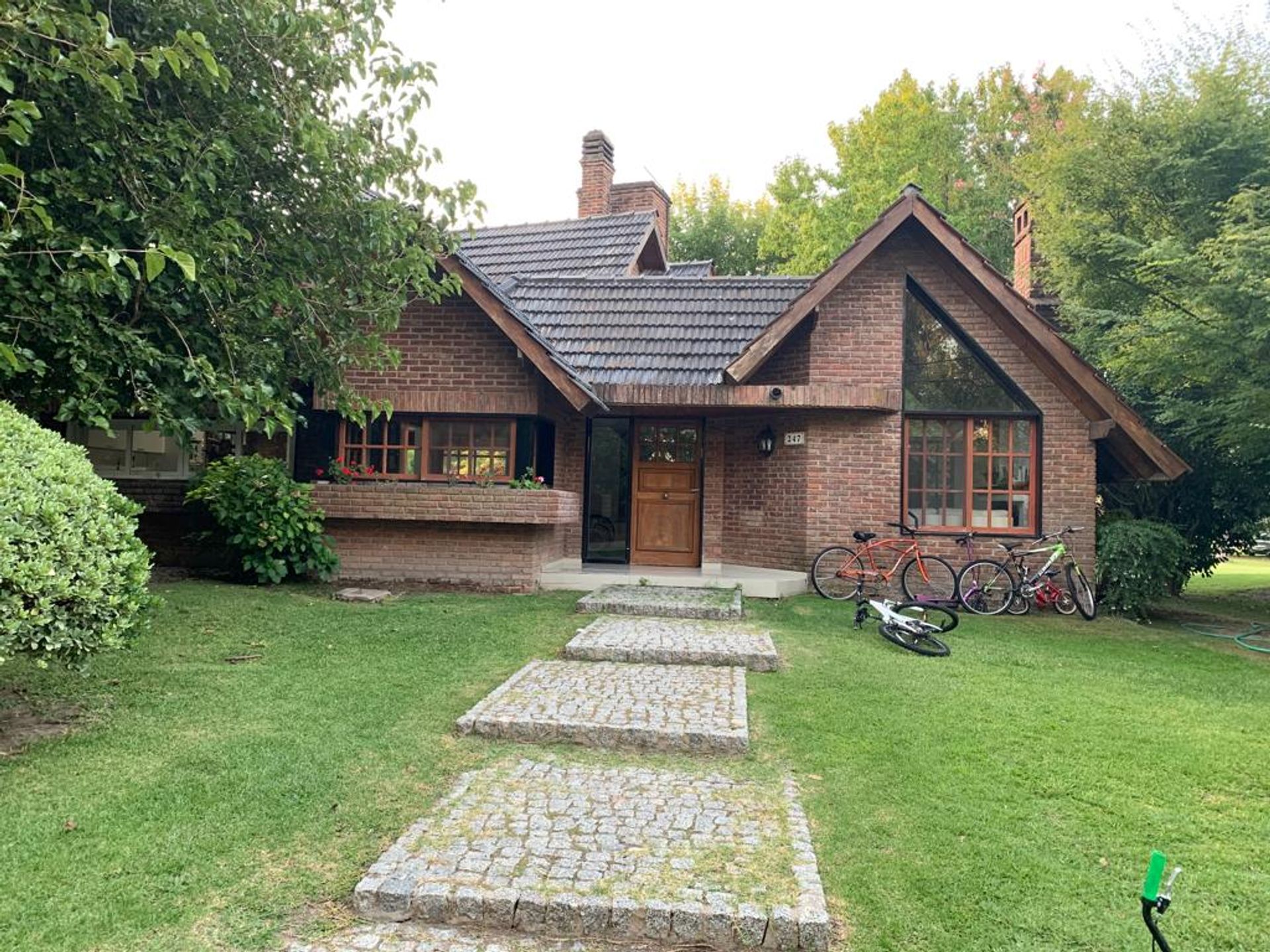 VENTA CASA 5 AMB EN COUNTRY MI REFUGIO CON PILETA — foto 1