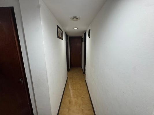VENTA CASA 4 AMBIENTES EN MARTINEZ CON JARDIN — foto 4