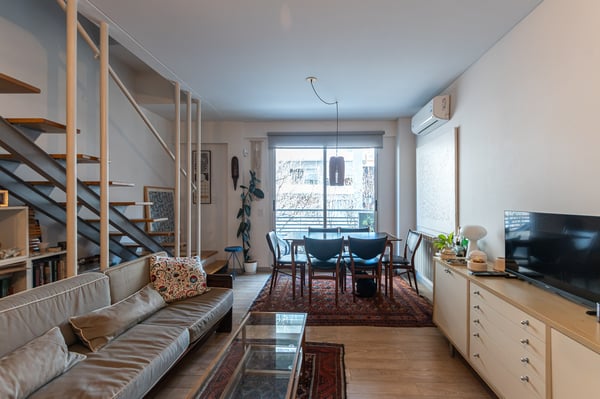 Triplex de 4 ambientes con cochera, terraza y balcones en  Belgrano — foto 2